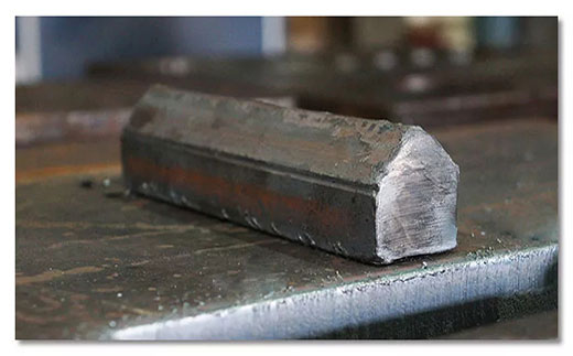 上Ｒ己庞槔10米超长跨距无限回转数控坡口切割机切割样件