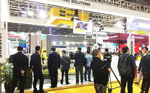 上海东方传媒第一财经拍摄壹号娱乐意大利CEA展位